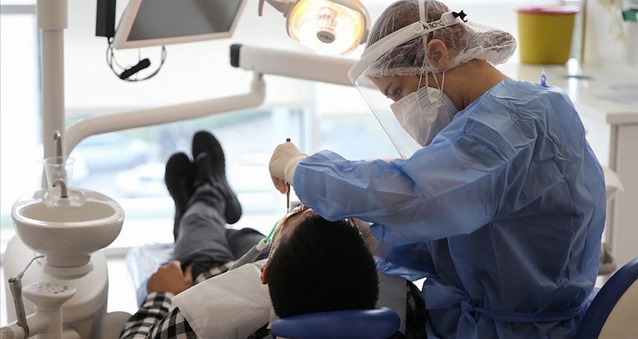 dis tedavisinde yeni donem artik dis curumeden engellenecek eAWGqVYi.jpg