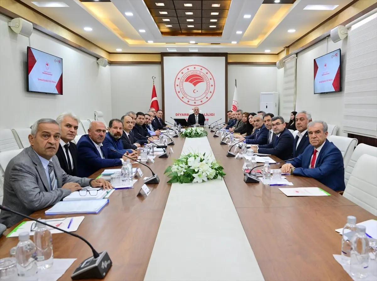 diyarbakirda tarimsal kuraklik toplantisi yapildi WECqNqyu.jpg