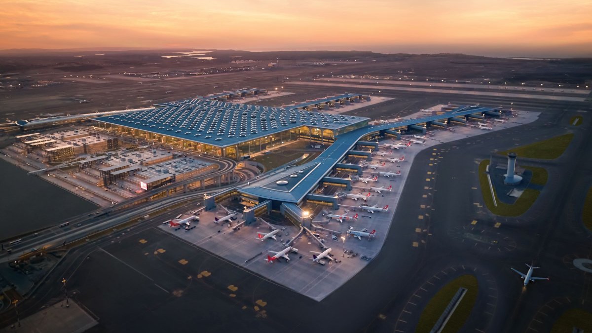 Financial Times’tan “İstanbul Havalimanı” övgüsü: Küresel havacılığın 3 büyük liderinden biri