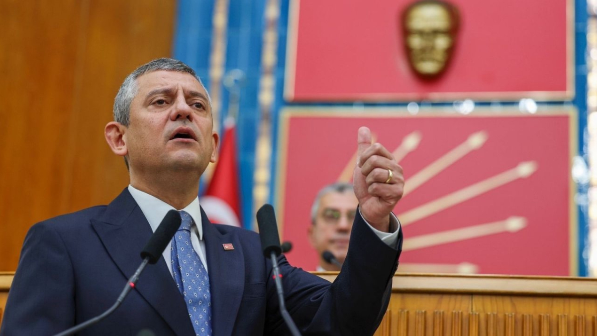 ozgur ozel eurofighter konusunda cabalarim sayesinde veto kalkti n3D7USCM.jpg