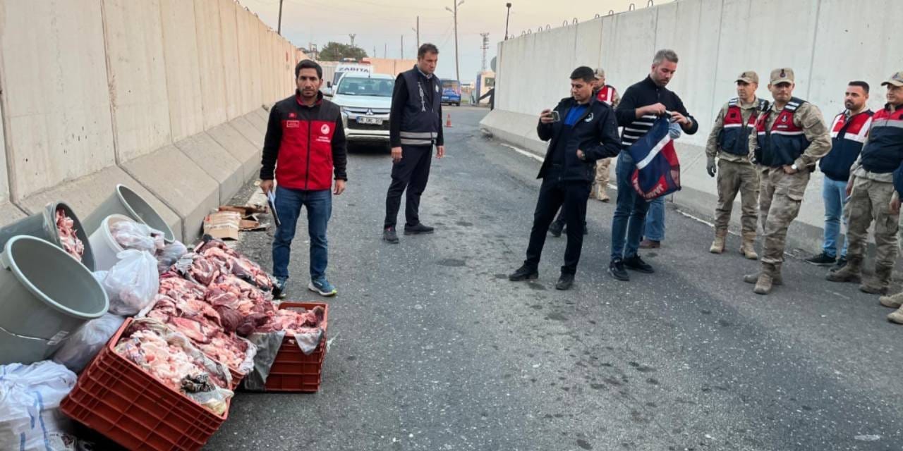 Şanlıurfa’da 1 ton bozulmuş et ele geçirildi: İnsanların hayatlarına kast edeceklerdi
