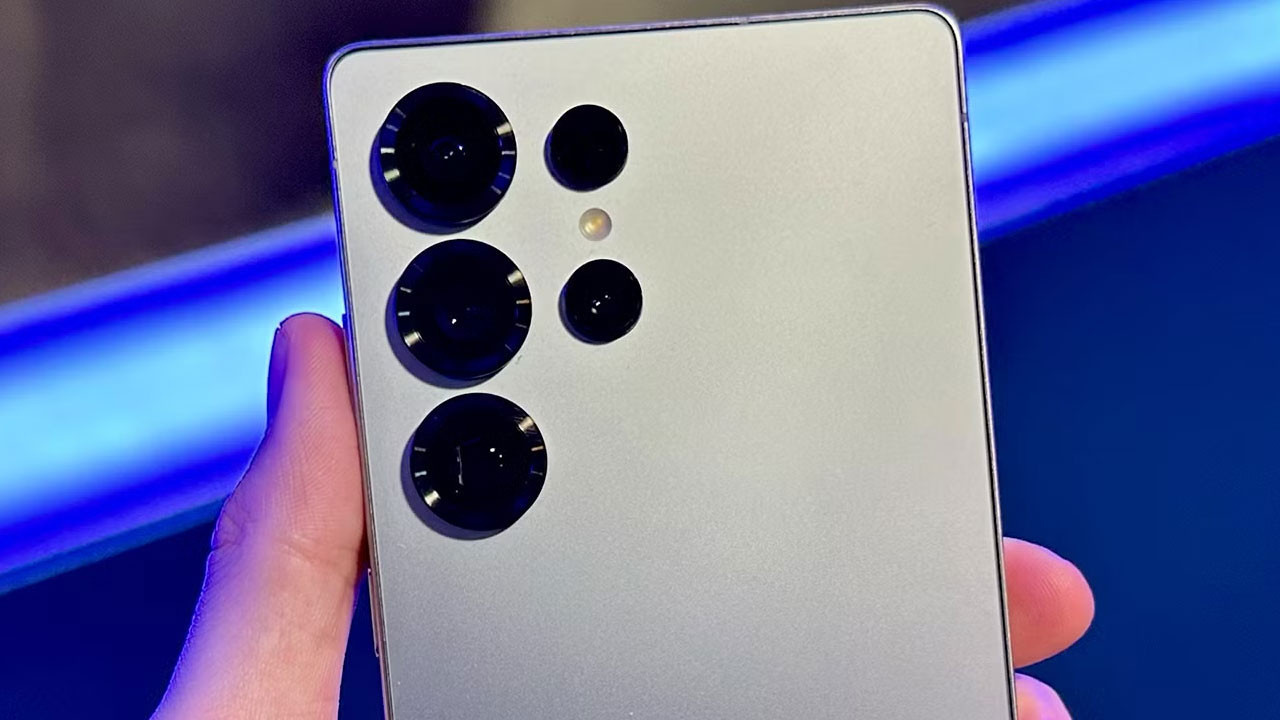 Galaxy S25 ailesi, S24 serisini solladı!