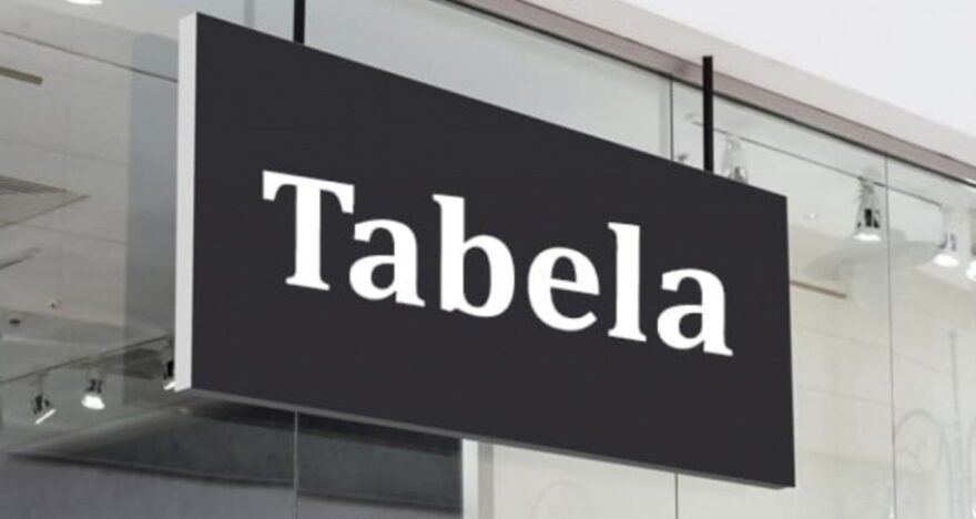 Binlerce esnafa tabela yükü