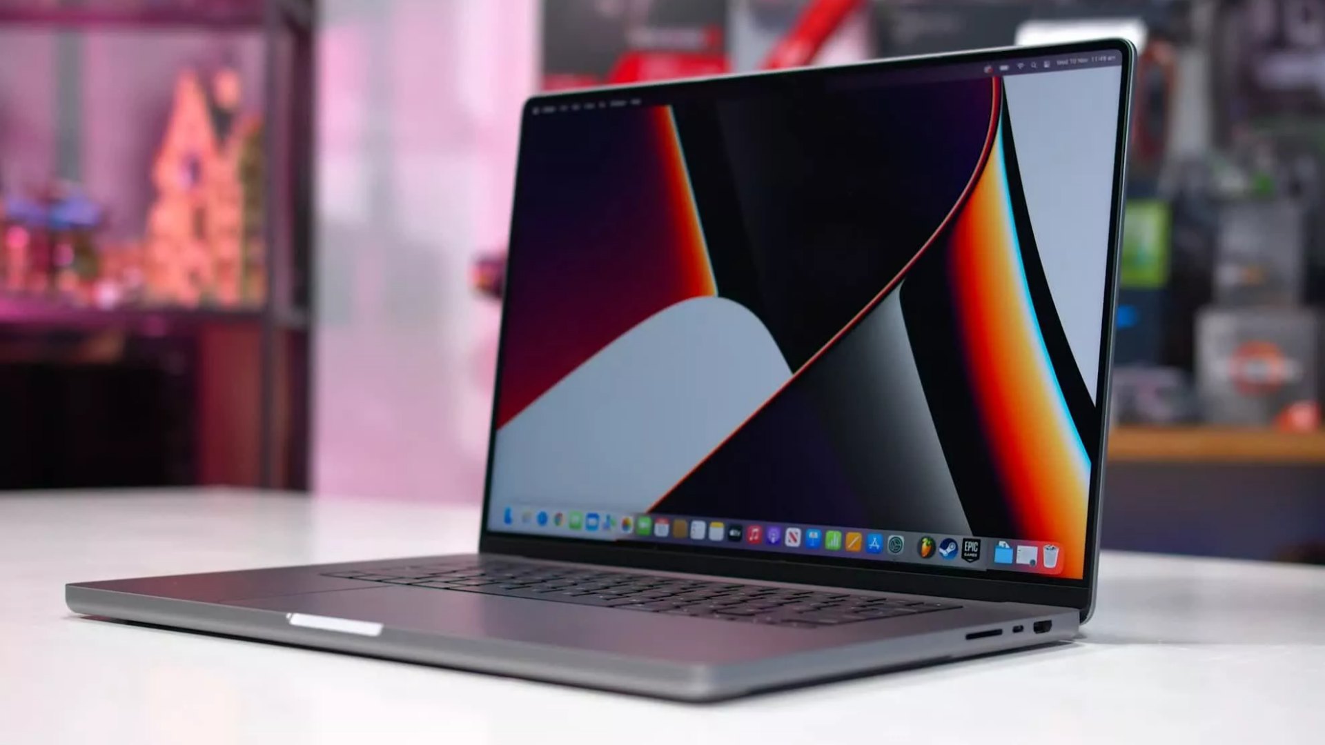 Apple, Yeni M5 İşlemcili MacBook Pro Modelini Tanıttı