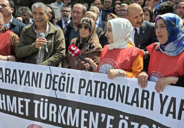 birtek-sen-genel-baskani-mehmet-turkmen-hakim-karsisinda-adliye-onunde-aciklama-bu-memlekette-yasalar-zenginler-iCpXatli